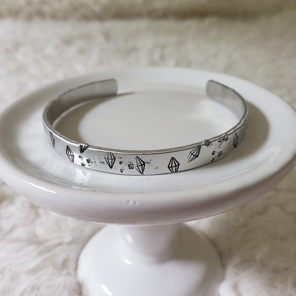 🆕️✋️ handmade • sims plumbob bracelet - Picture 4 of 9